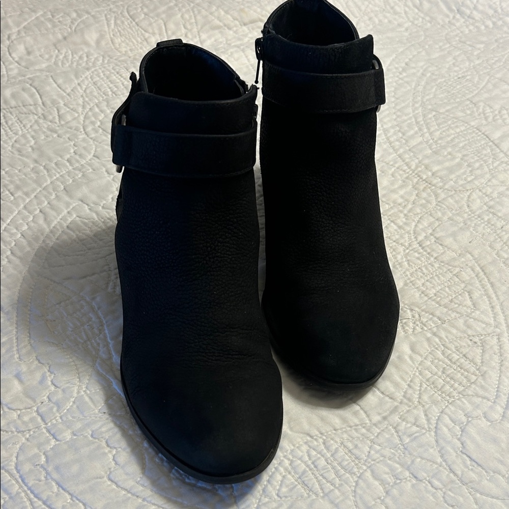 Giani Bernini Black Ankle Booties